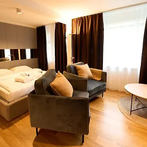  Apartment Cartea Zuerich Airport